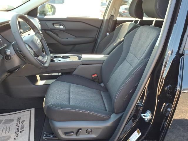 2026 Nissan Rogue 2026.5 FWD SV