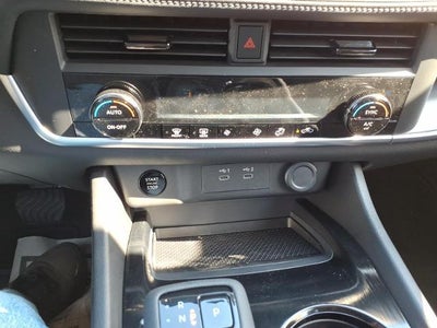 2026 Nissan Rogue 2026.5 FWD SV