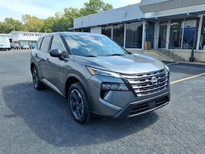 2024 Nissan Rogue FWD SV