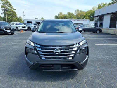 2024 Nissan Rogue FWD SV