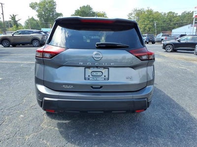 2024 Nissan Rogue FWD SV