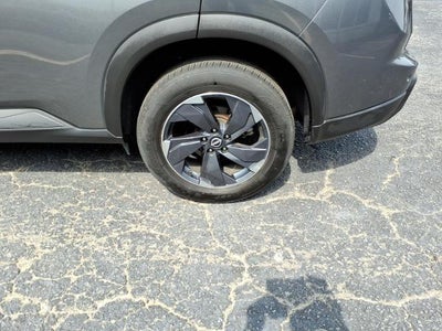 2024 Nissan Rogue FWD SV
