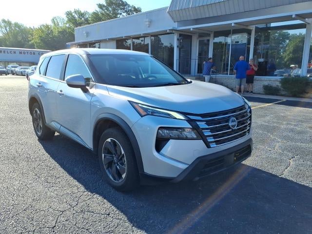 2025 Nissan Rogue FWD SV