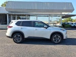 2025 Nissan Rogue FWD SV