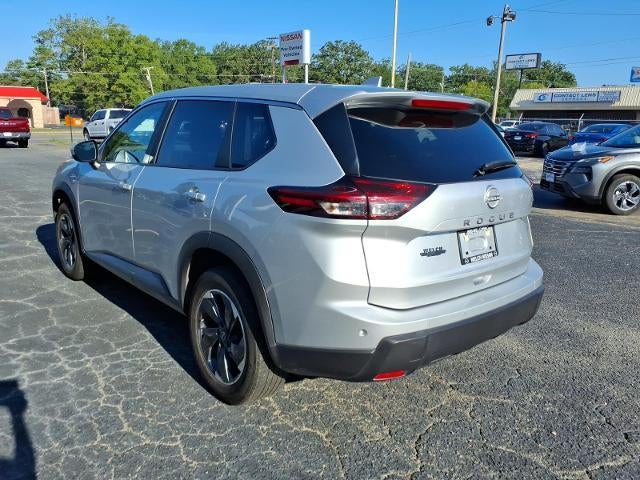 2025 Nissan Rogue FWD SV