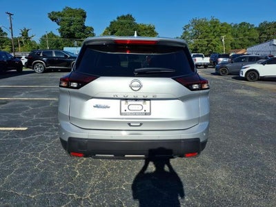2025 Nissan Rogue FWD SV
