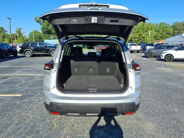 2025 Nissan Rogue FWD SV