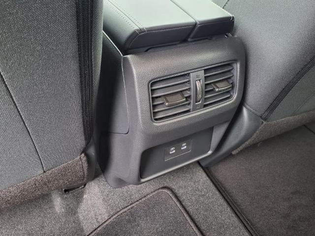 2026 Nissan Rogue FWD SV *Ltd Avail*