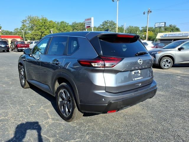 2025 Nissan Rogue FWD SV