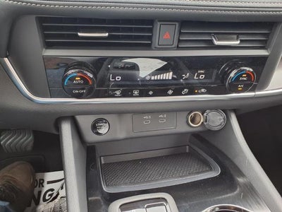 2026 Nissan Rogue FWD SV *Ltd Avail*