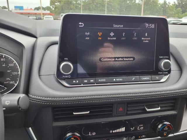 2026 Nissan Rogue FWD SV *Ltd Avail*