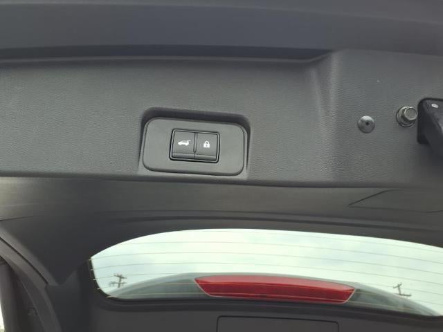 2026 Nissan Rogue FWD SV *Ltd Avail*