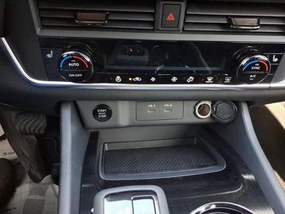 2026 Nissan Rogue 2026.5 FWD SV