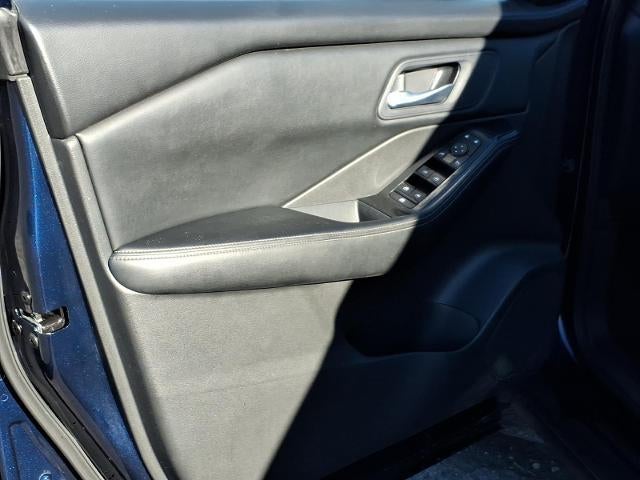 2024 Nissan Rogue FWD SV