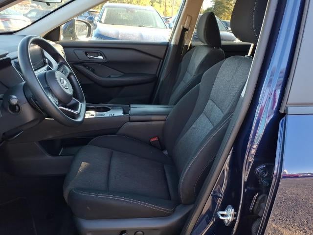 2024 Nissan Rogue FWD SV