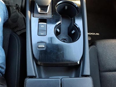 2024 Nissan Rogue FWD SV