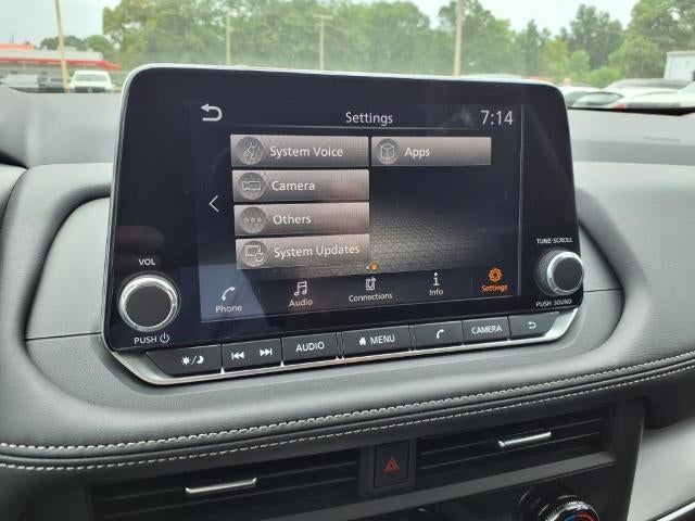 2026 Nissan Rogue FWD SV *Ltd Avail*