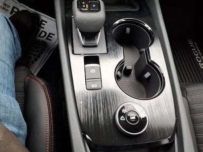 2026 Nissan Rogue AWD Rock Creek *Ltd Avail*