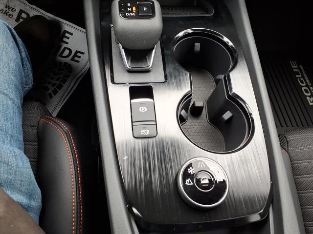 2026 Nissan Rogue AWD Rock Creek *Ltd Avail*