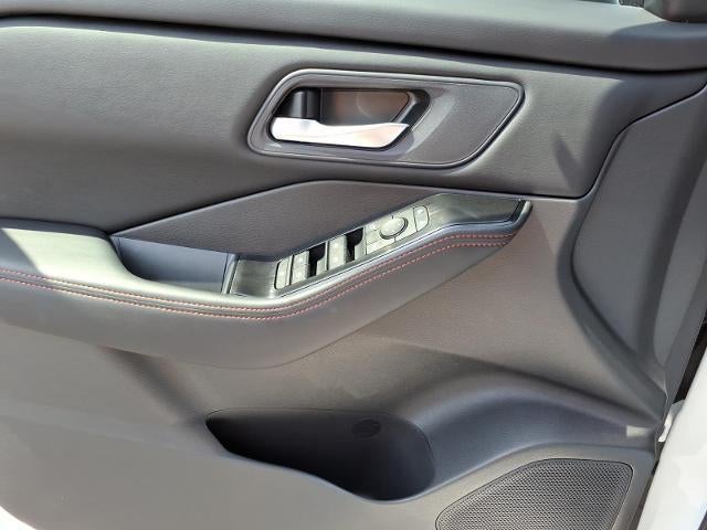 2026 Nissan Rogue 2026.5 AWD Rock Creek