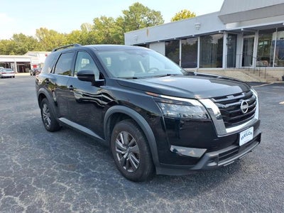 2024 Nissan Pathfinder SV 2WD