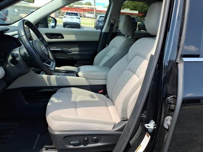 2024 Nissan Pathfinder SV 2WD