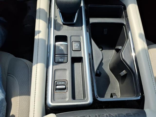 2024 Nissan Pathfinder SV 2WD