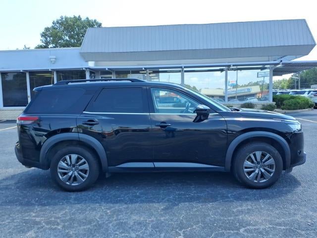 2024 Nissan Pathfinder SV 2WD