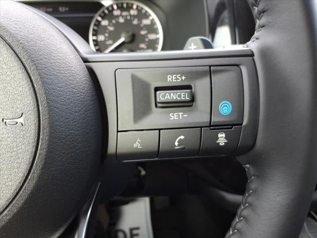 2025 Nissan Pathfinder SV 2WD