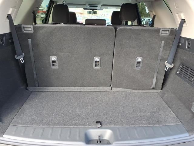 2025 Nissan Pathfinder SV 2WD