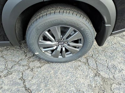 2025 Nissan Pathfinder SV 2WD