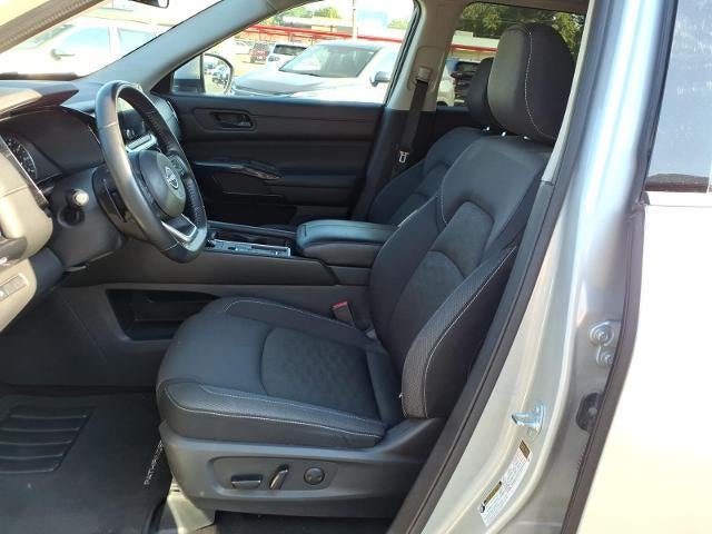 2024 Nissan Pathfinder SV 2WD