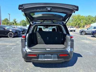 2026 Nissan Pathfinder SV 2WD