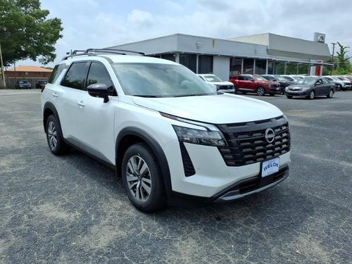 2026 Nissan Pathfinder SL 2WD