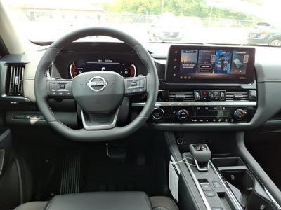 2026 Nissan Pathfinder SL 2WD
