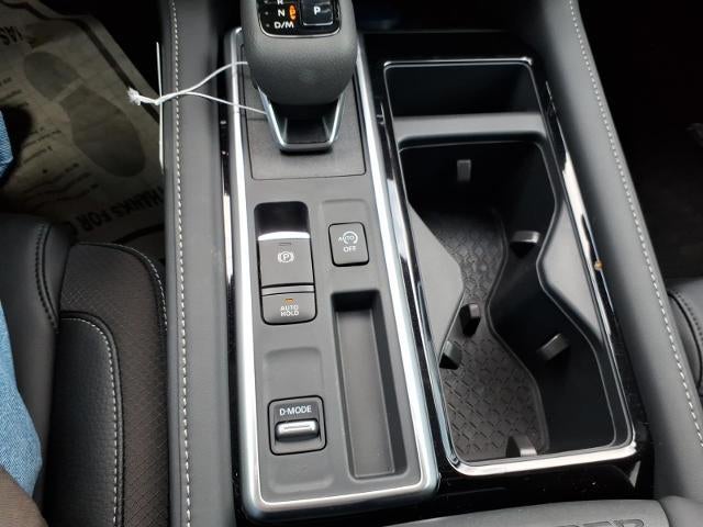2026 Nissan Pathfinder SL 2WD