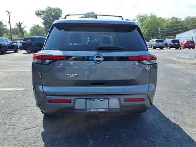 2026 Nissan Pathfinder SL 2WD