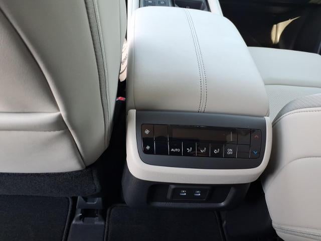 2026 Nissan Pathfinder SL 2WD