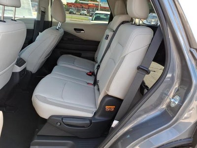 2026 Nissan Pathfinder SL 2WD