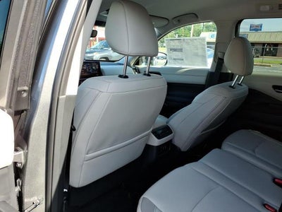 2026 Nissan Pathfinder SL 2WD
