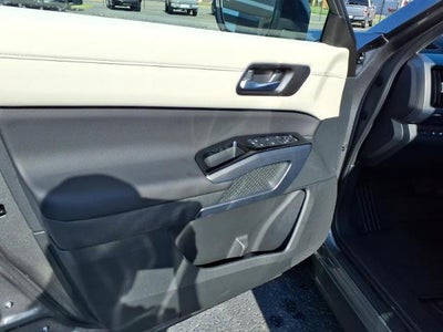 2026 Nissan Pathfinder SL 2WD