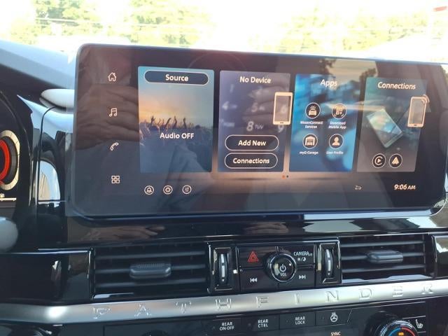 2026 Nissan Pathfinder SL 2WD