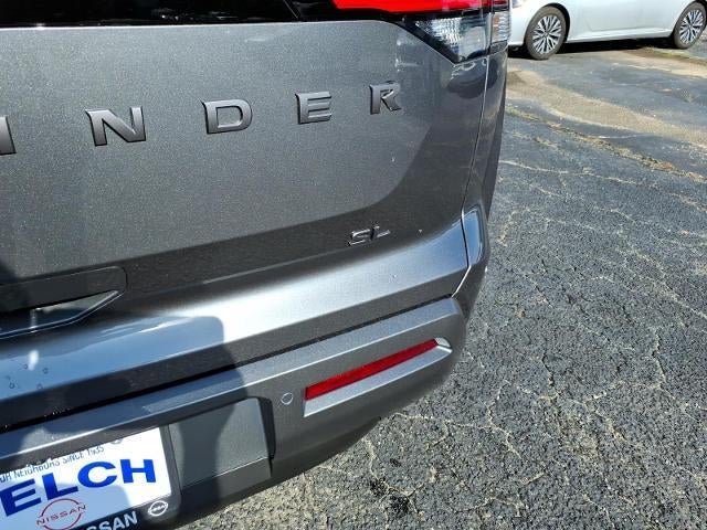 2026 Nissan Pathfinder SL 2WD