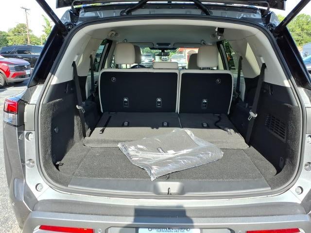2026 Nissan Pathfinder SL 2WD