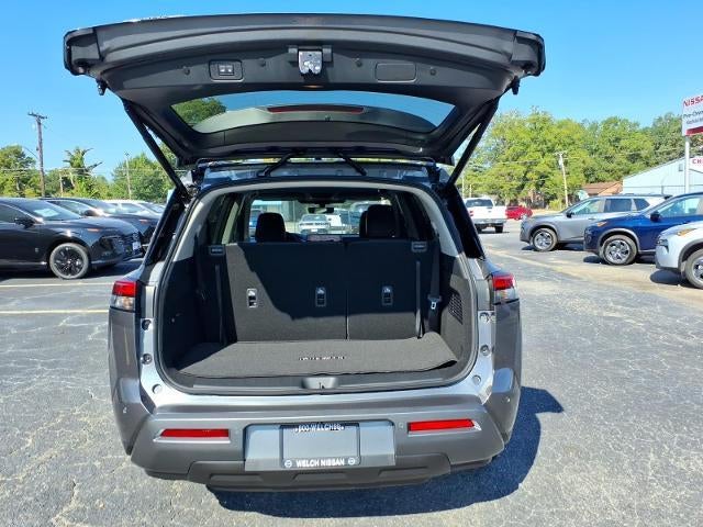 2026 Nissan Pathfinder SL 2WD
