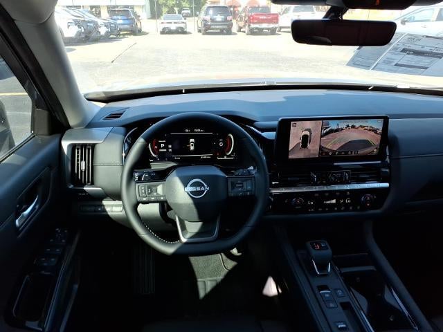 2026 Nissan Pathfinder SL 2WD