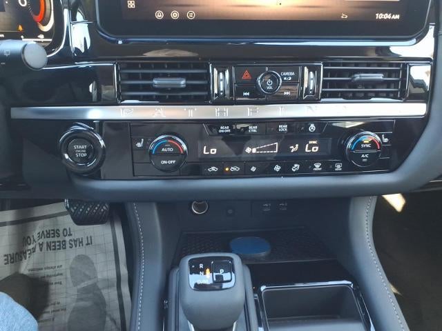 2026 Nissan Pathfinder SL 2WD