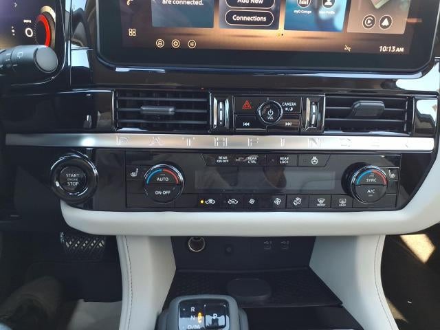 2026 Nissan Pathfinder SL 2WD