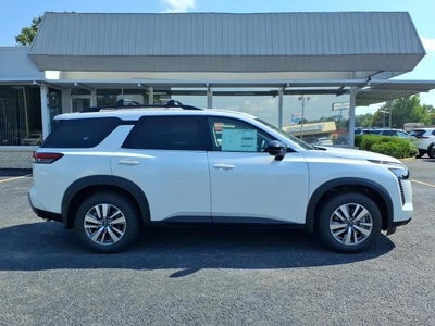2026 Nissan Pathfinder SL 2WD