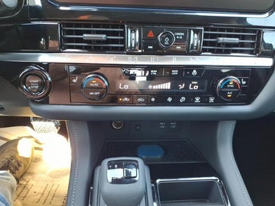 2026 Nissan Pathfinder SL 4WD